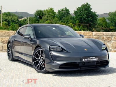 Porsche Taycan 4S Black Edition