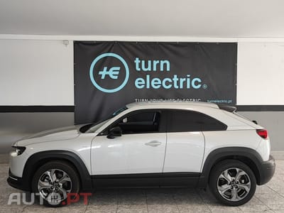 Mazda MX-30 e-SKYACTIV Advantage Industrial Vintage
