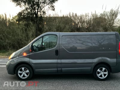 Opel Vivaro Furgones