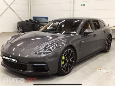 Porsche Panamera 4 E-Hybrid