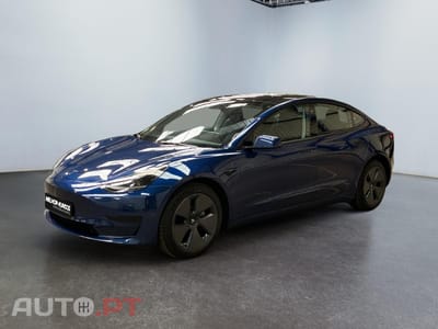Tesla Model 3 Standard Range Plus RWD