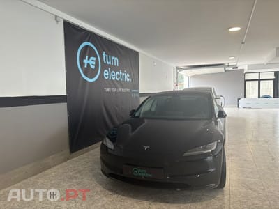 Tesla Model 3 Standard Range Plus RWD