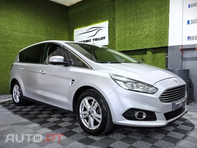 Ford S-Max 2.0 TDCi Titanium