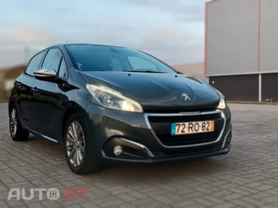 Peugeot 208 1.2 PureTech Style