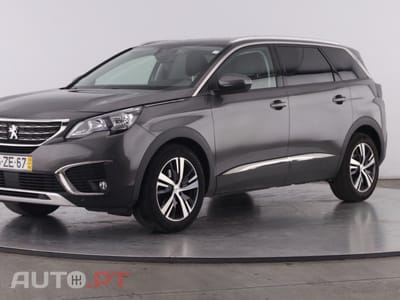 Peugeot 5008 1.2 PureTech Allure EAT8