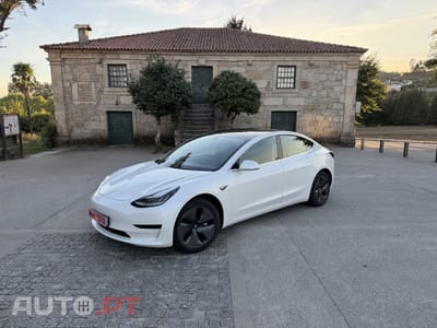 Tesla Model 3 Standard Range Plus RWD