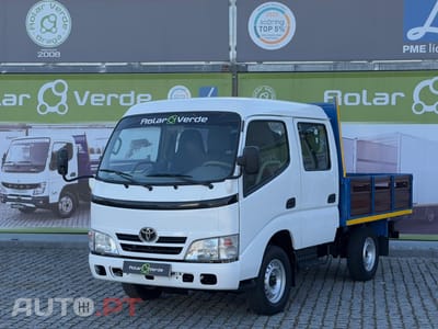 Toyota Dyna 3.0 D4D CABINE DUPLA