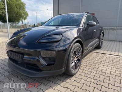 Porsche Macan BOSE