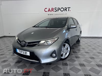 Toyota Auris 1.4 D-4D Com. +P.Sport+TSS