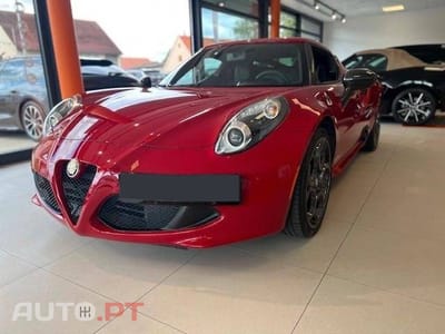 Alfa Romeo 4C Coupé