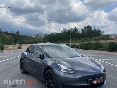 Tesla Model 3 Long Range Tração Integral