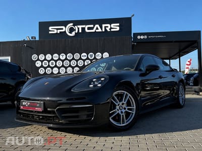 Porsche Panamera 4
