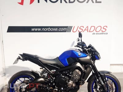 Yamaha MT-09 MT-09