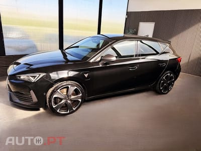 Cupra Leon e-Hybrid DSG