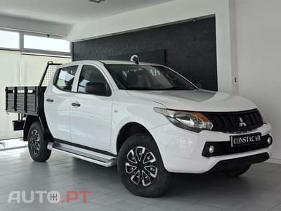 Mitsubishi L200 2.4 DI-D CD Invite 4WD