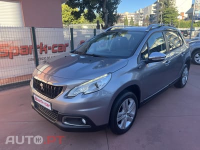 Peugeot 2008 1.2 PureTech Style