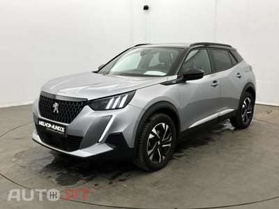 Peugeot 2008 1.2 PureTech GT EAT8