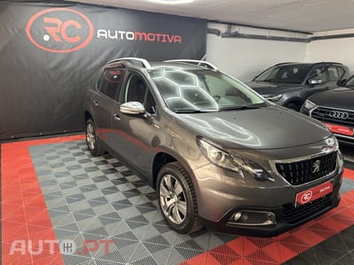 Peugeot 2008 1.2 PureTech Style
