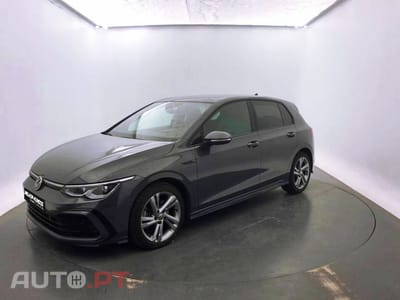 Volkswagen Golf 1.5 eTSI OPF R-Line DSG7