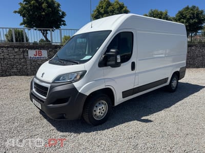 Peugeot Boxer 2.2 BlueHDi 330 L2H2 Premium
