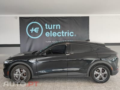 Ford Mustang Mach-E Standard