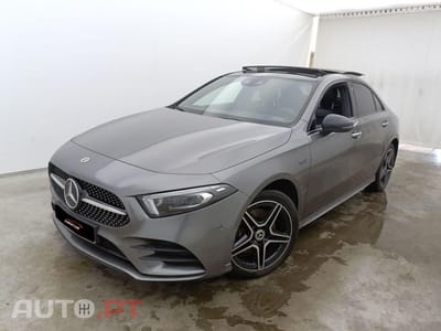 Mercedes-Benz A 250 e AMG Line