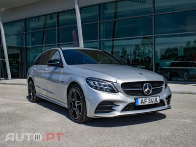 Mercedes-Benz C 300 de AMG Line Night Edition Station