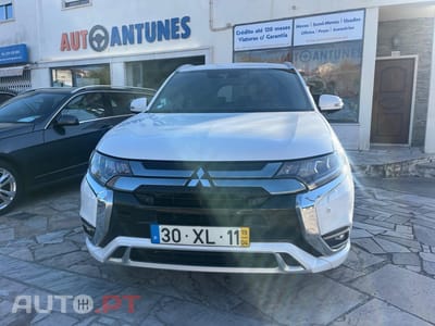 Mitsubishi Outlander 2.4 Instyle