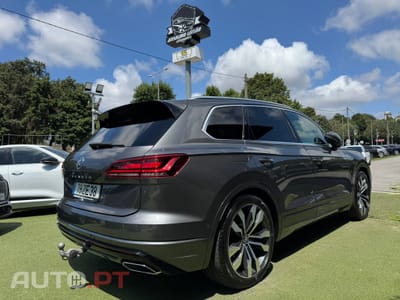 Volkswagen Touareg 3.0 TDI V6 R-Line