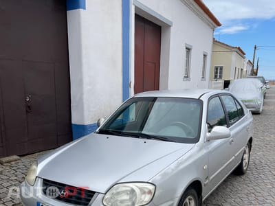 Hyundai Accent GLS