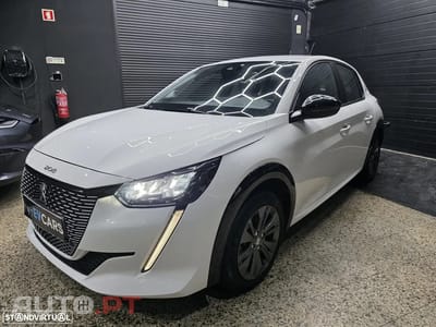 Peugeot E-208 50 kWh Active Pack
