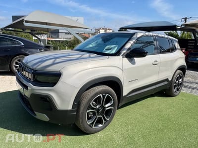 Jeep Avenger 54 kWh Summit