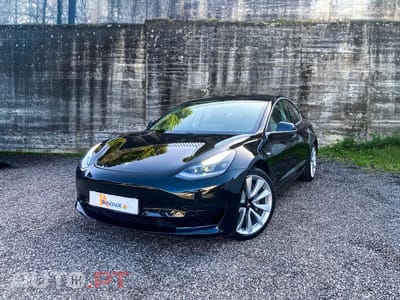 Tesla Model 3 Standard Range Plus RWD