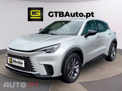 Lexus LBX FWD Basis I.V.A DEDUTIVEL 