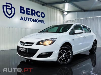 Opel Astra 1.6 CDTI Cosmo S/S J18