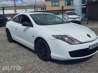 Renault Laguna Coupe Laguna Coupe 2.0 dCi Dynamique S 4Control