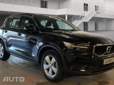 Volvo XC40 1.5 T2 Momentum Core