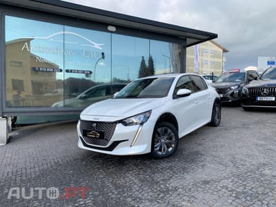 Peugeot E-208 50 kWh Allure Pack