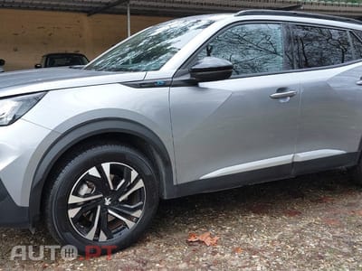 Peugeot E-2008 50 kWh Allure Pack