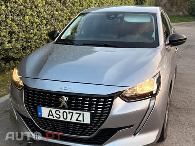 Peugeot 208 1.2 Pure TECH