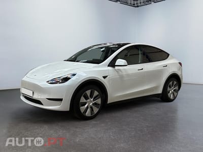 Tesla Model Y Standard RWD