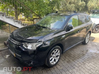 Mitsubishi Outlander PHEV+GPL