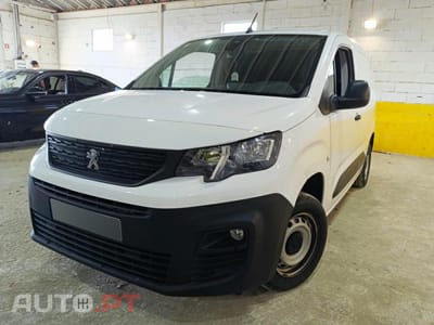 Peugeot Partner 1.5 BlueHDi Premium Standard 3 Lug.  -  IVA Dedutível