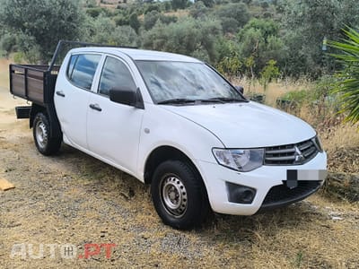 Mitsubishi L200 2.5 DI-D Cabine Dupla (4x2)