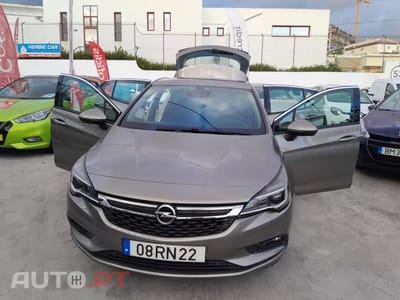 Opel Astra 1.6 CDTi Selection 110Cv