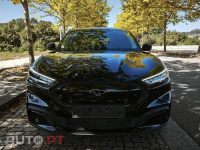 Ford Mustang MACH-E 99KWH PREMIUM