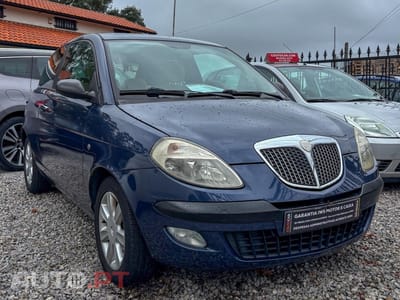 Lancia Ypsilon 1.2 16V Fashion