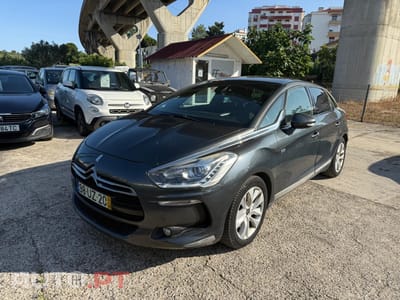 Citroen DS5 2.0 HDi Hybrid4 So Chic CMP6