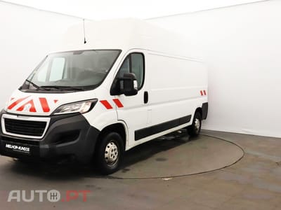 Peugeot Boxer 2.0 BlueHDi 335 L3H3 Premium