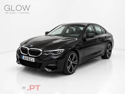 BMW 330 e Pack Desportivo M Pro Auto